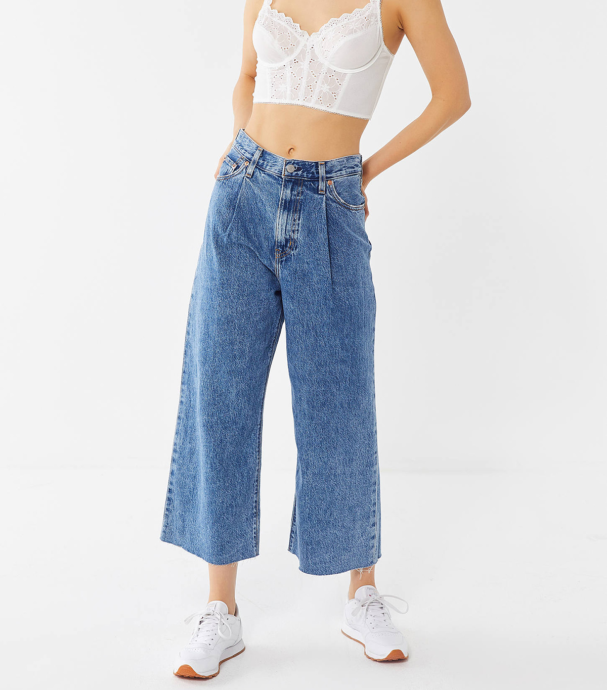 levi's ribcage pleated jeans