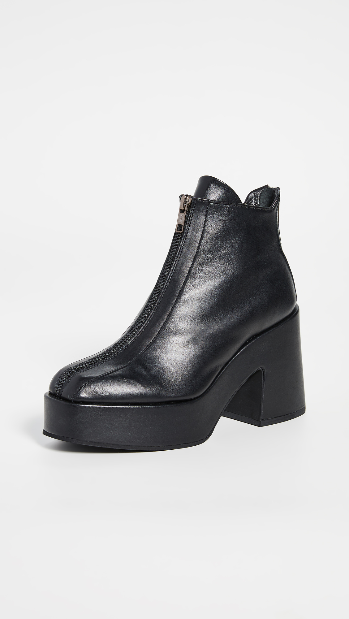 The 15 Best Ankle Boots for Wide Feet 