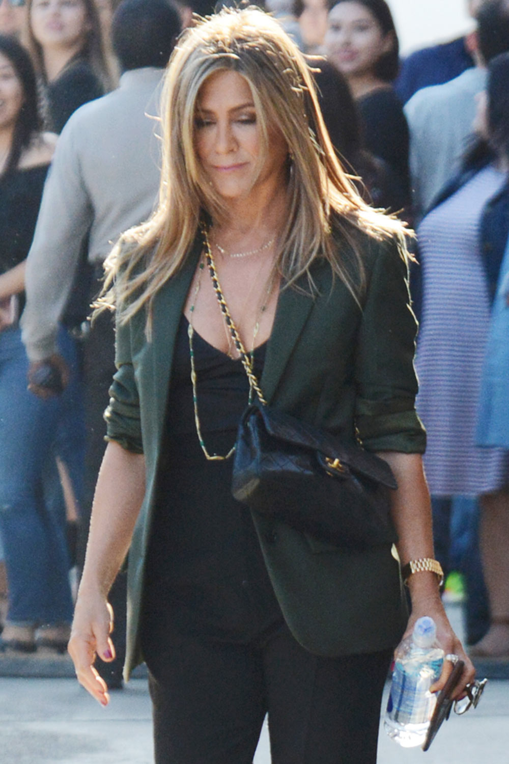 5 Trends Jennifer Aniston Would Buy (and 3 She Would Skip)