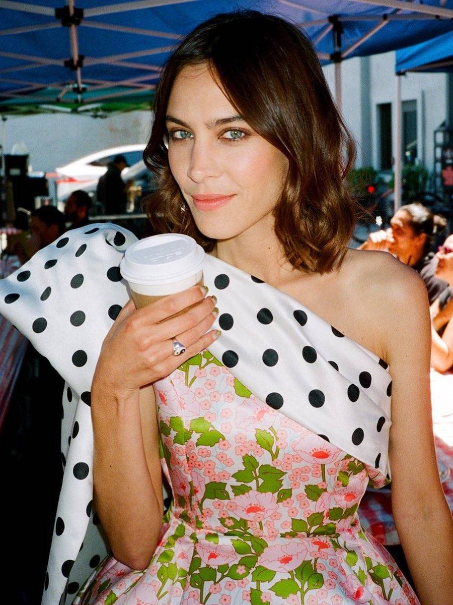 Classic Hairstyles: Alexa Chung with bob hairstyle