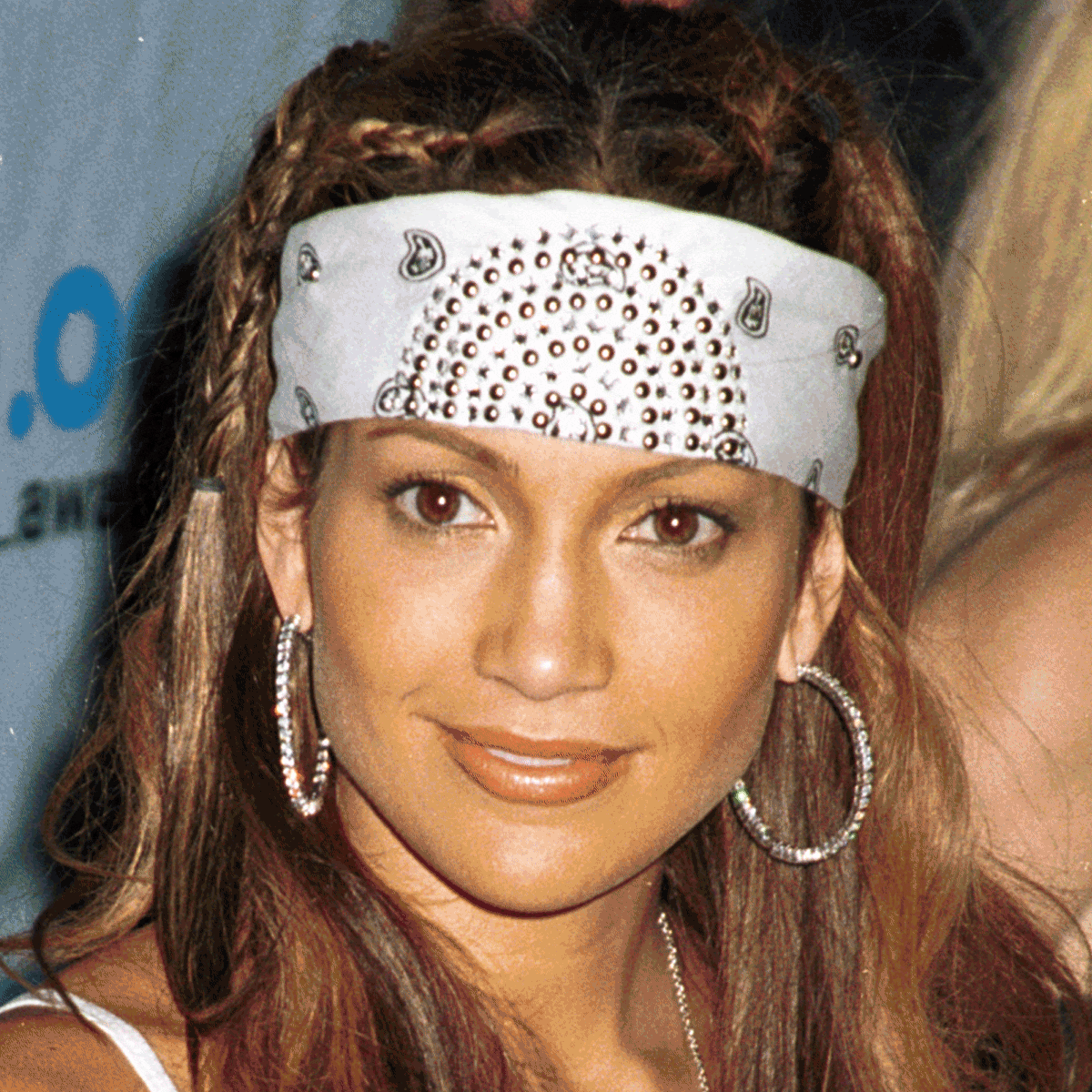 25 Popular '90s Hairstyles For Women That Are Trending Again