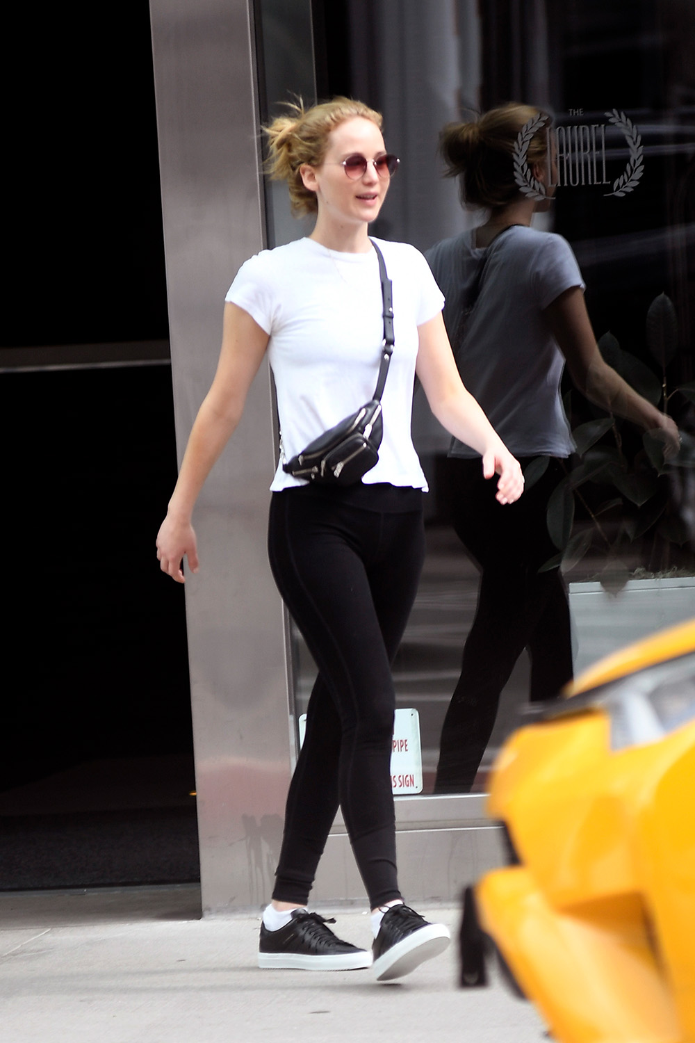 Jennifer Lawrence leggings