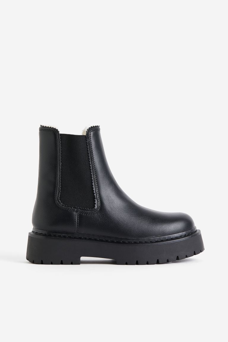 30 Chunky Chelsea Boots That Are So Comfortable | Who What Wear