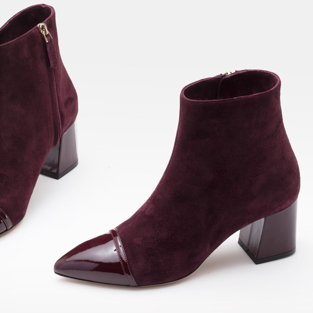 21 Low-Heeled Ankle Boots That Are Cute 