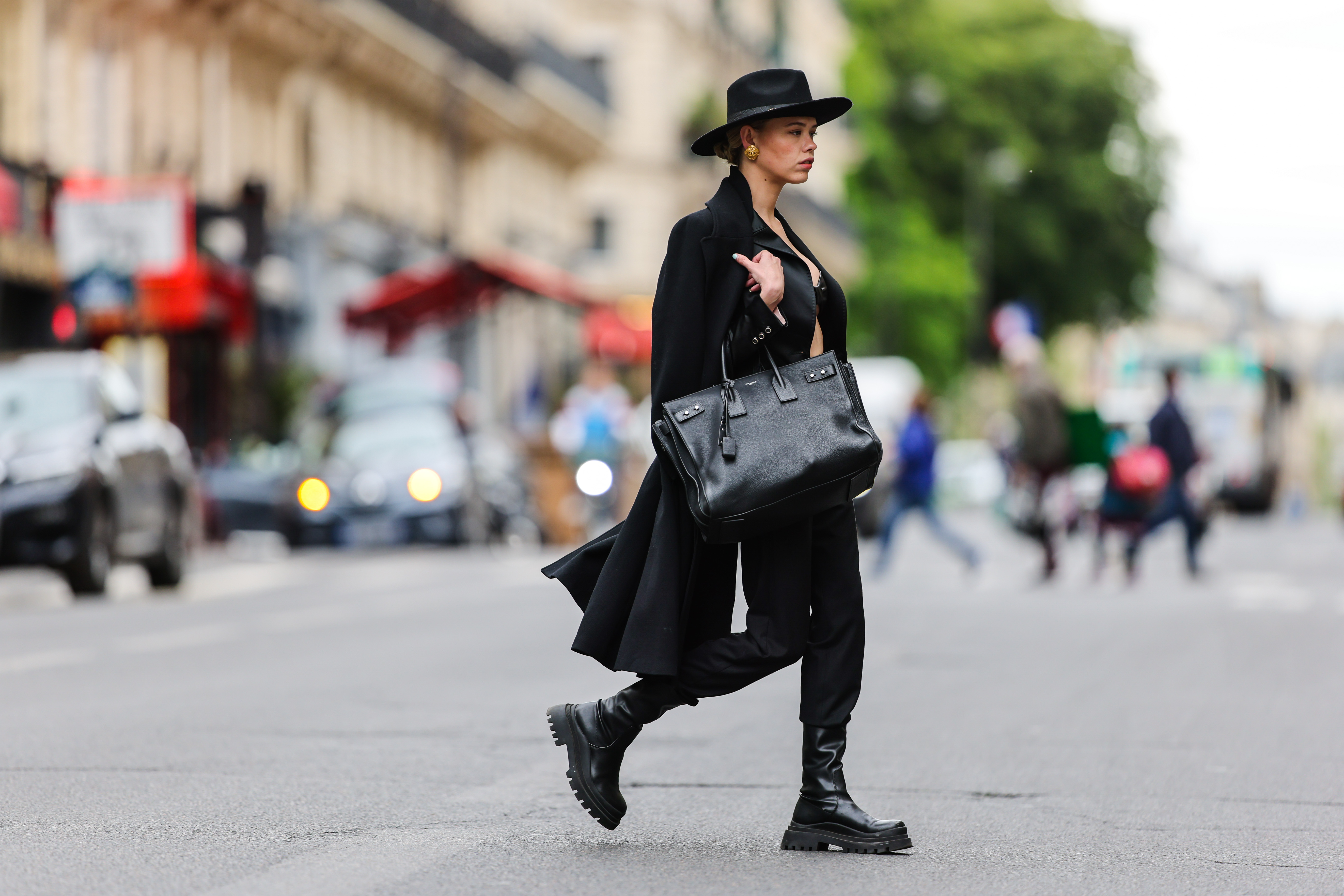 Saint Laurent - Luxury Clothing, Boots, Handbags, Wallets, Shoes & Sneakers