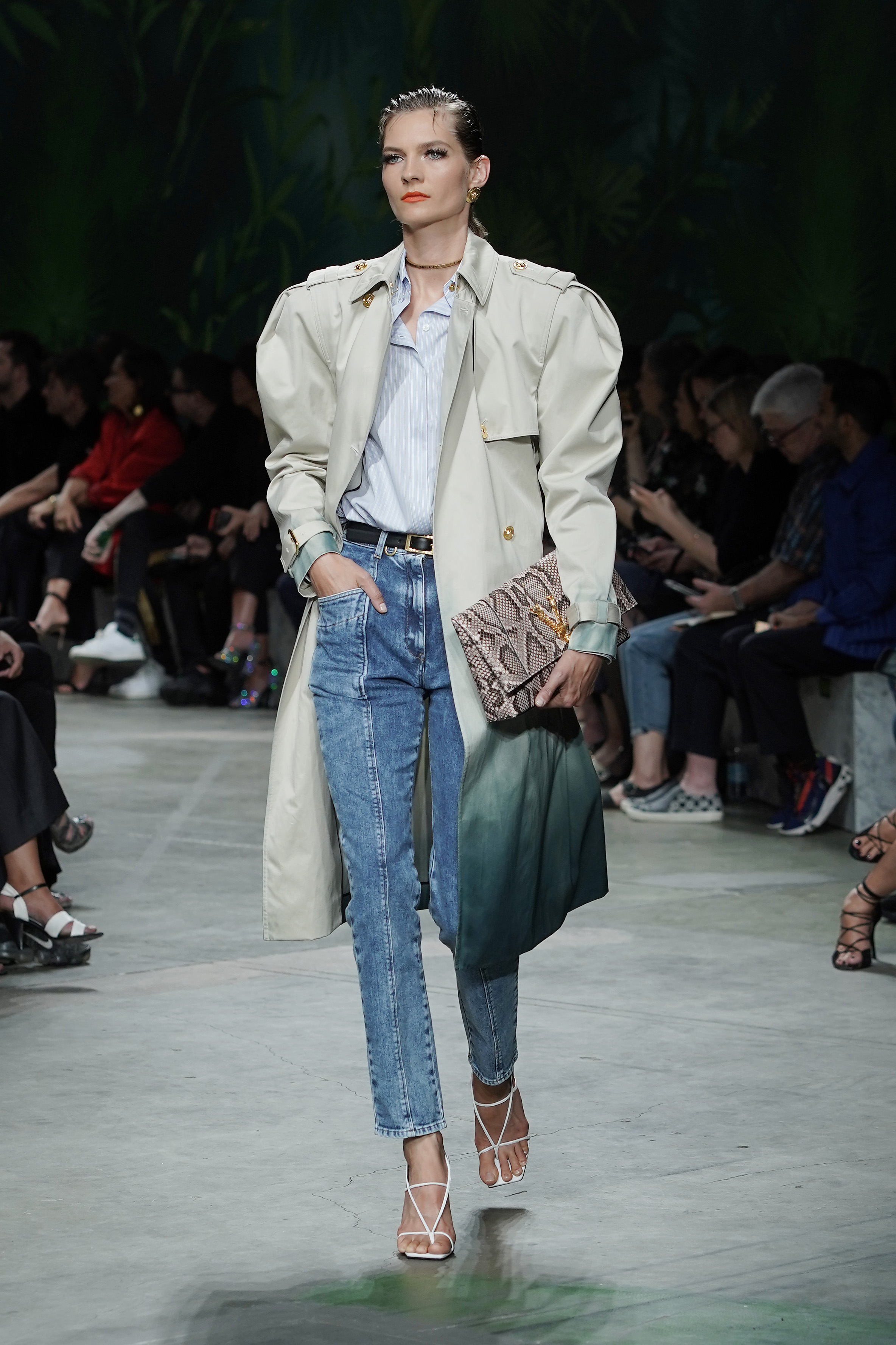 latest jean fashion trends