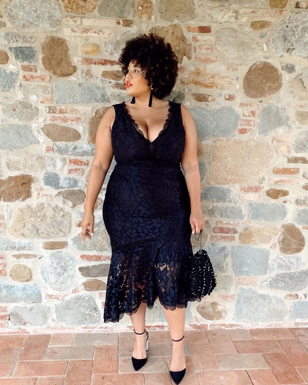 black wedding guest outfit
