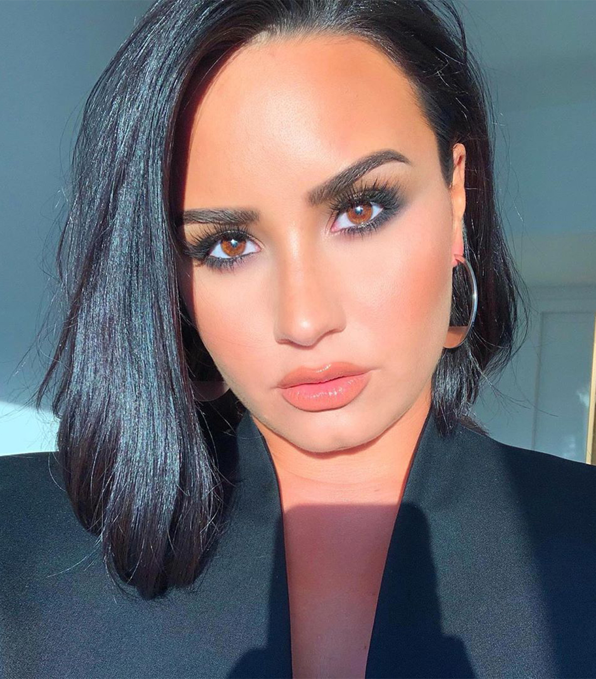 This Is How NYC and L.A. Girls Are Dyeing Their Hair This Winter: Demi Lovato