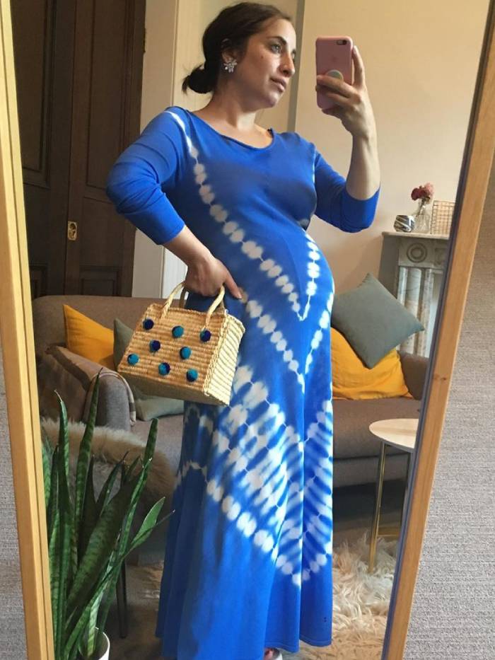 Zara maternity: hannah Almassi wearing a zara dress