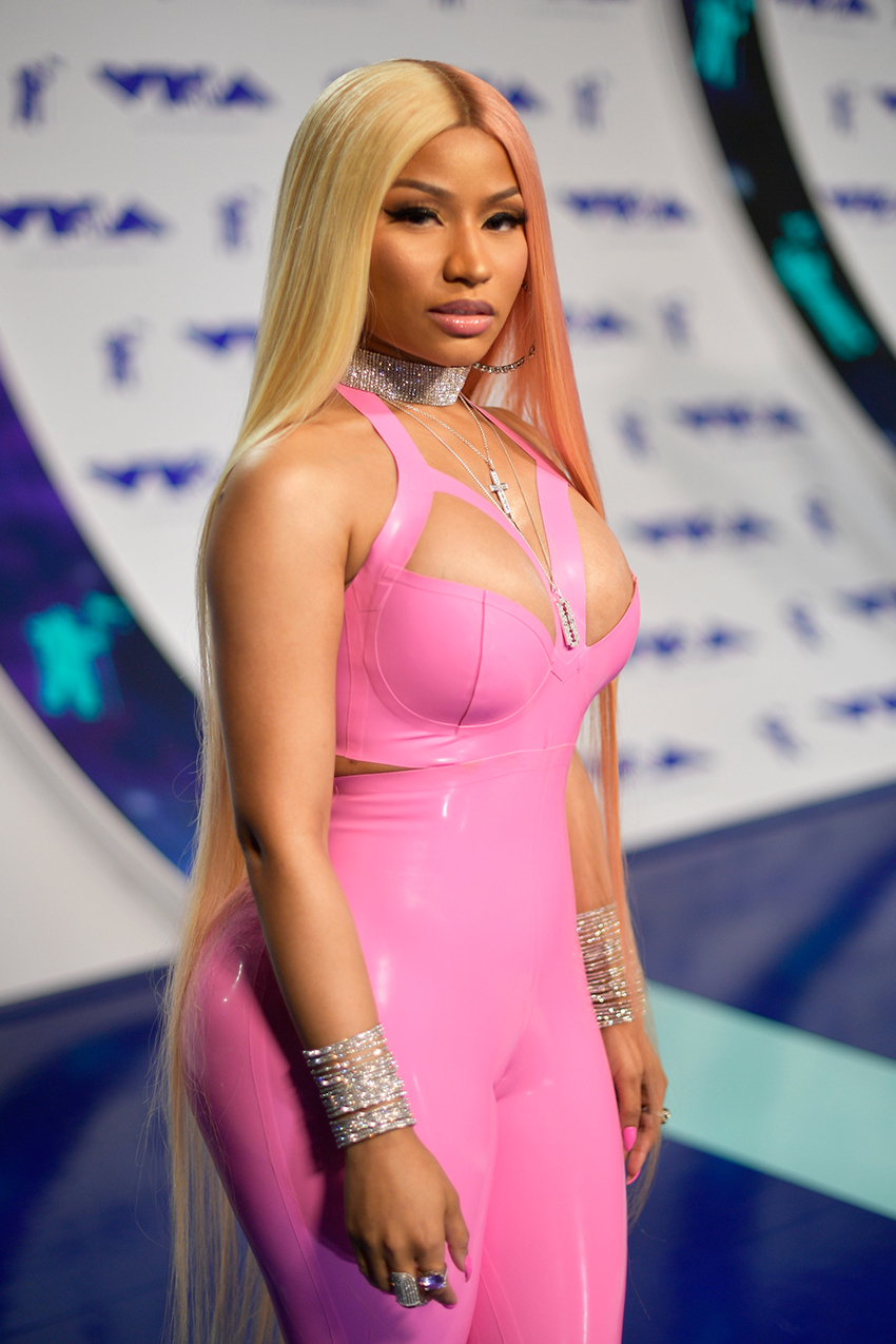 FMFashion: Nicki Minaj's Best Looks - FM HIP HOP