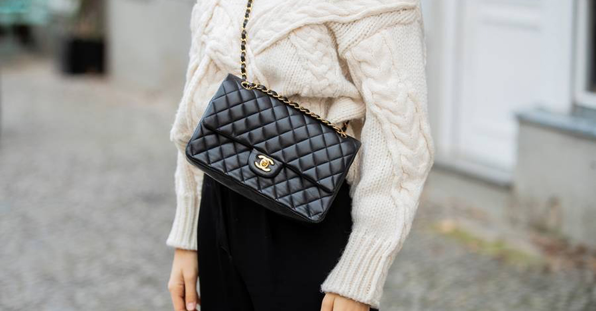 red and gold chanel bag black