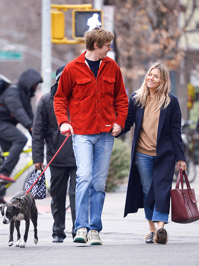 Best Casual Outfits: Sienna Miller