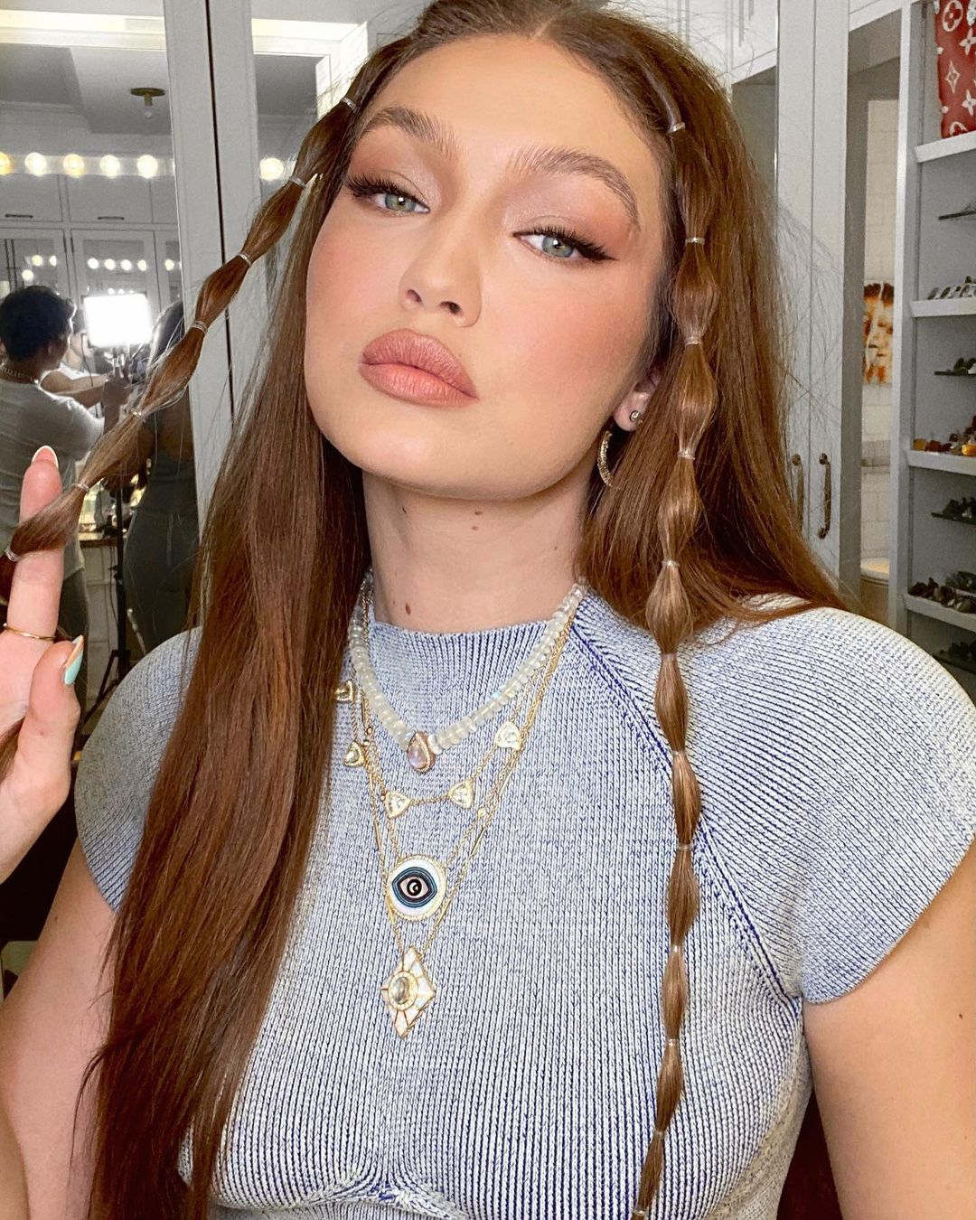 Trending Hairstyles: Gigi Hadid with bubble braids