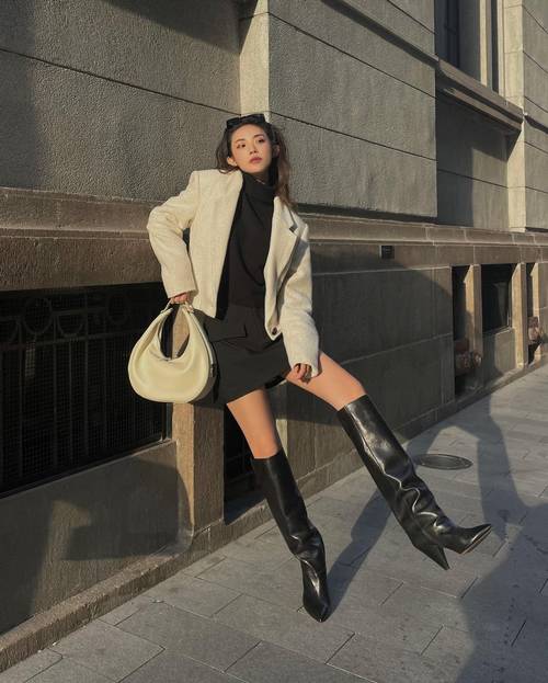Skirt and Boot Outfits: @MICHELLACCC