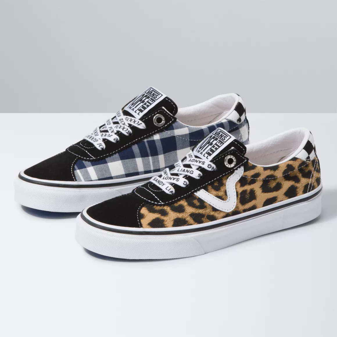 The 4 Best Vans Shoes for Women and How to Style Them | Who What Wear لوحات ملونه