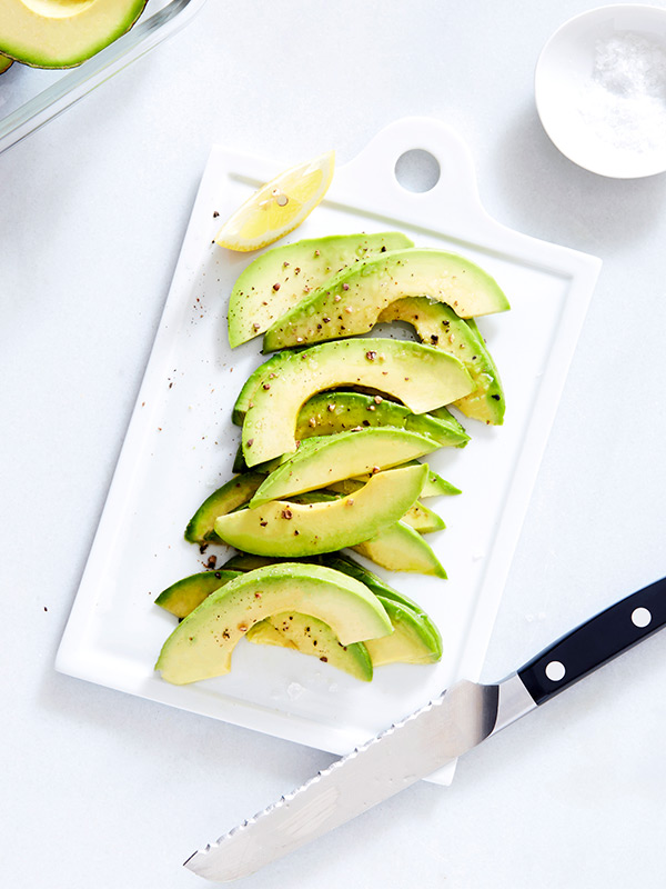 voedingsmiddelen die zure reflux veroorzaken: avocado 's