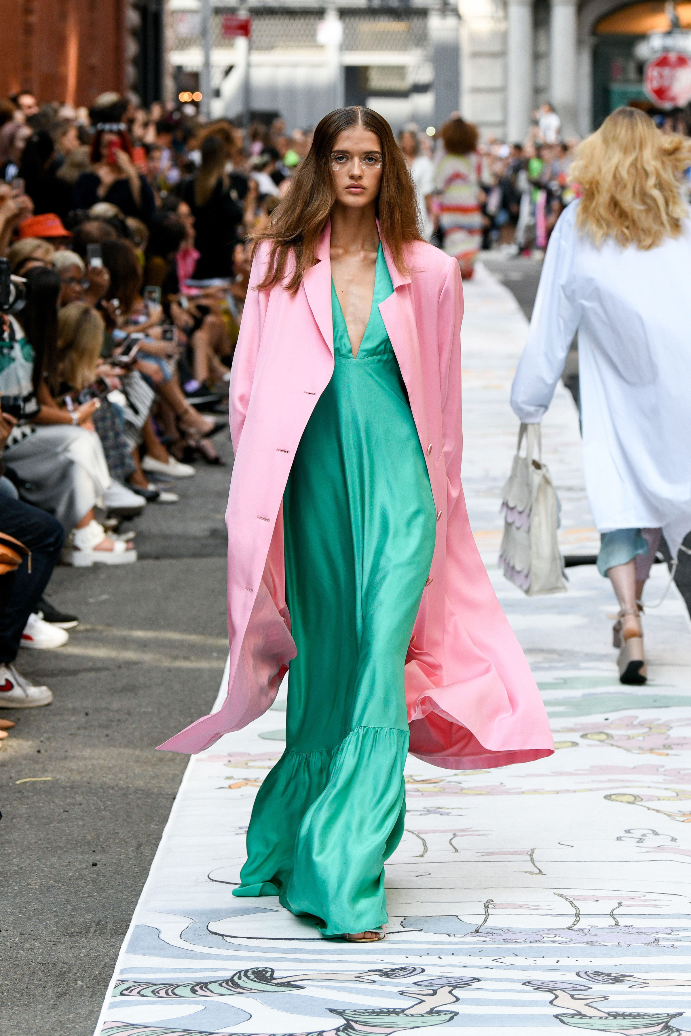 Pantone Was Spot On With Its Spring 2020 Color Predictions Who What Wear