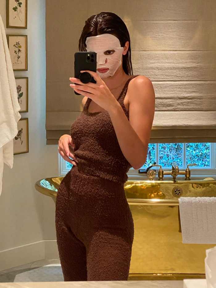 Celebrity pajamas: Kendall Jenner