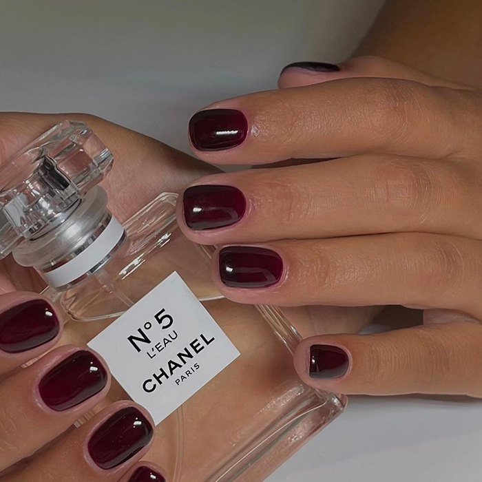 The 11 Best Red Nail Polishes, According to Our Editors | Who What Wear UK