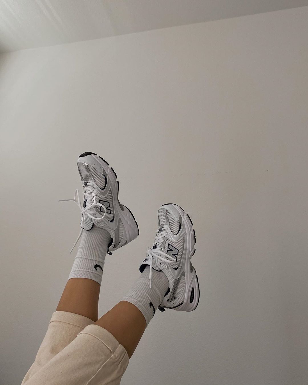 new balance high socks