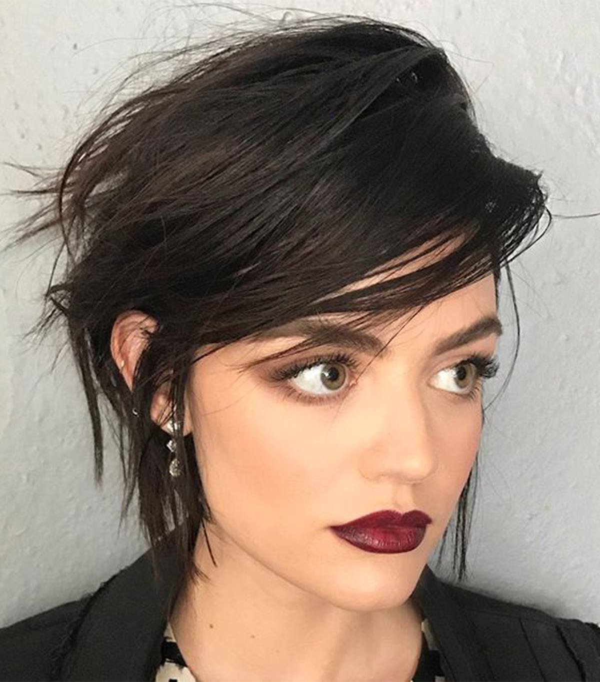 Hairstyles with wispy bangs: Lucy Hale