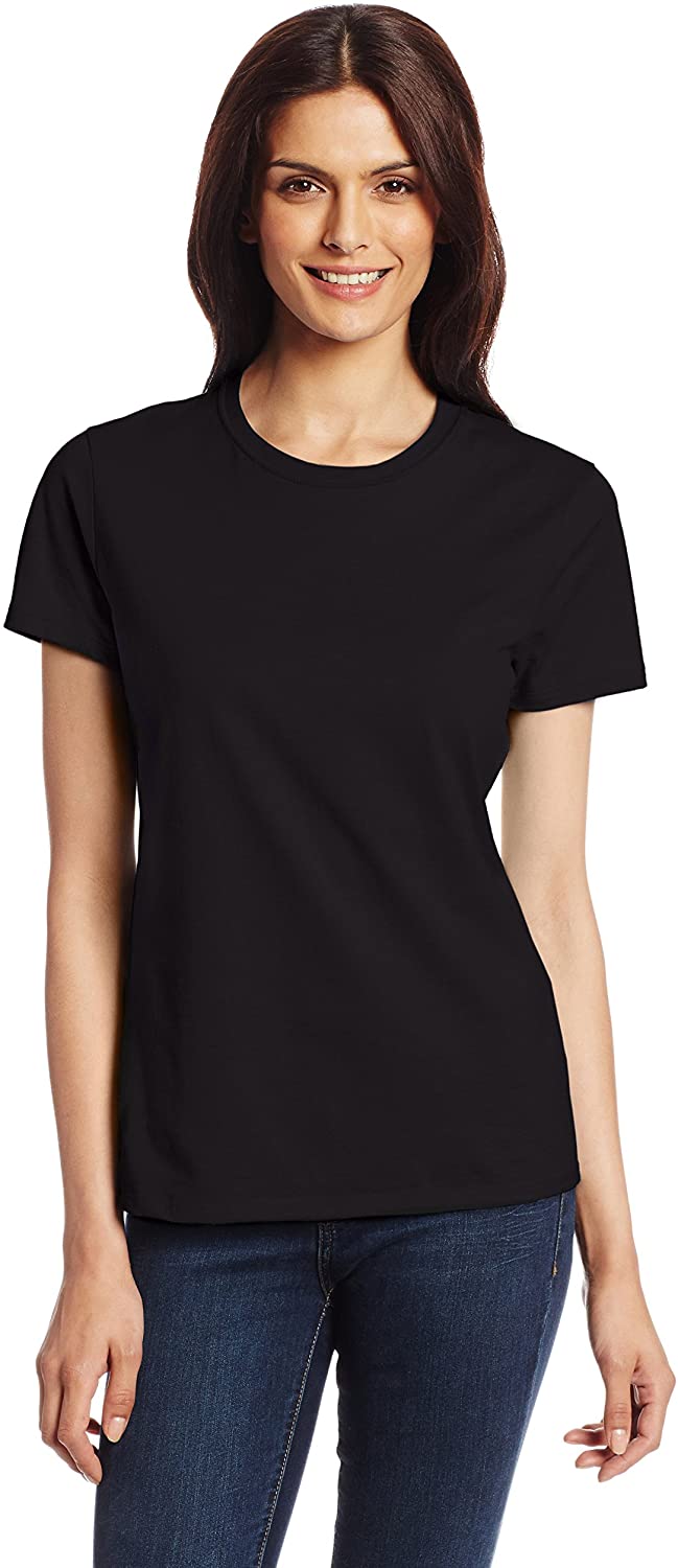 black t shirt outfit female