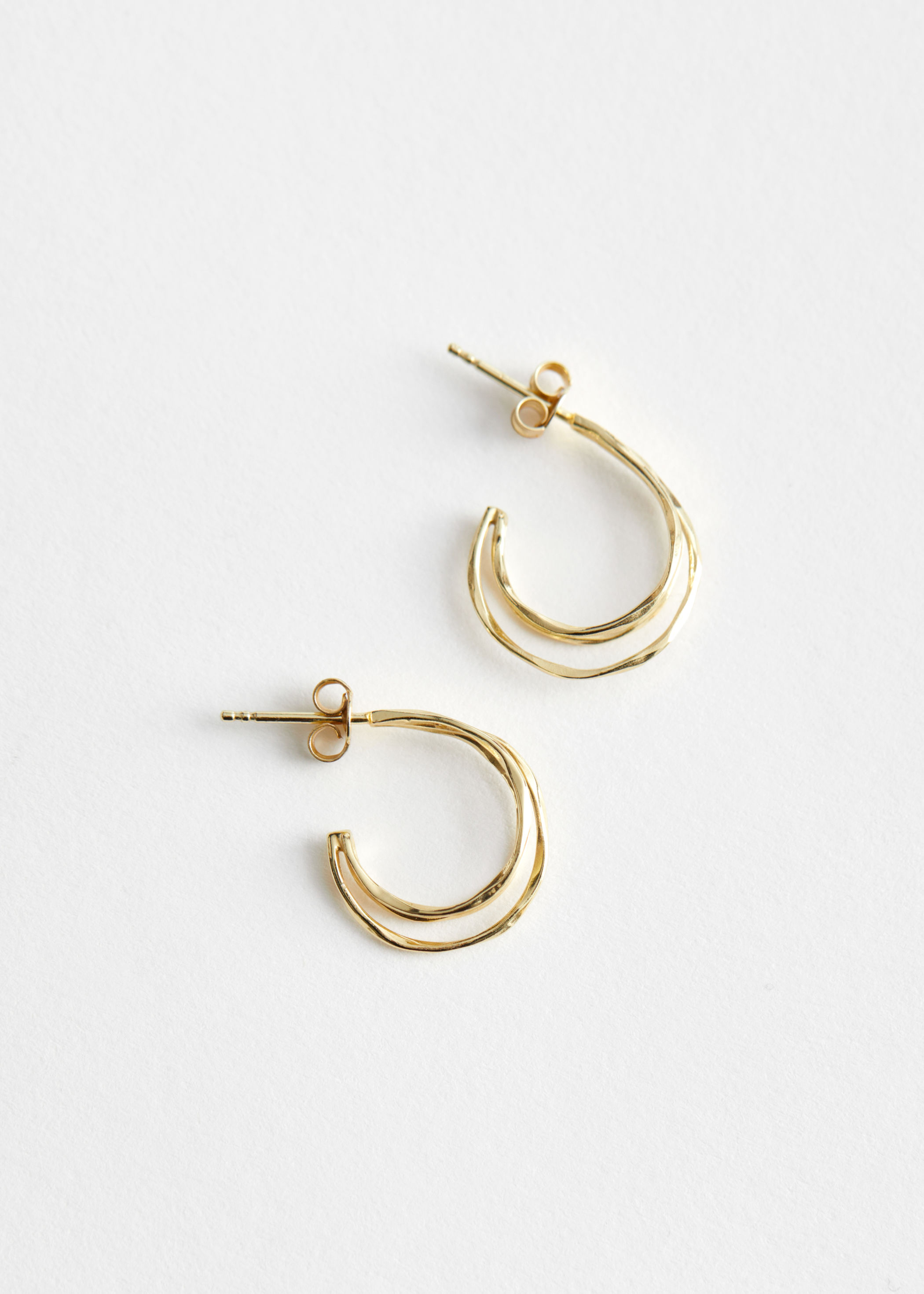 2676円 限定モデル アンドアザーストーリーズ レディース ジュエリー イヤリング Other Stories double hoop earrings in gold