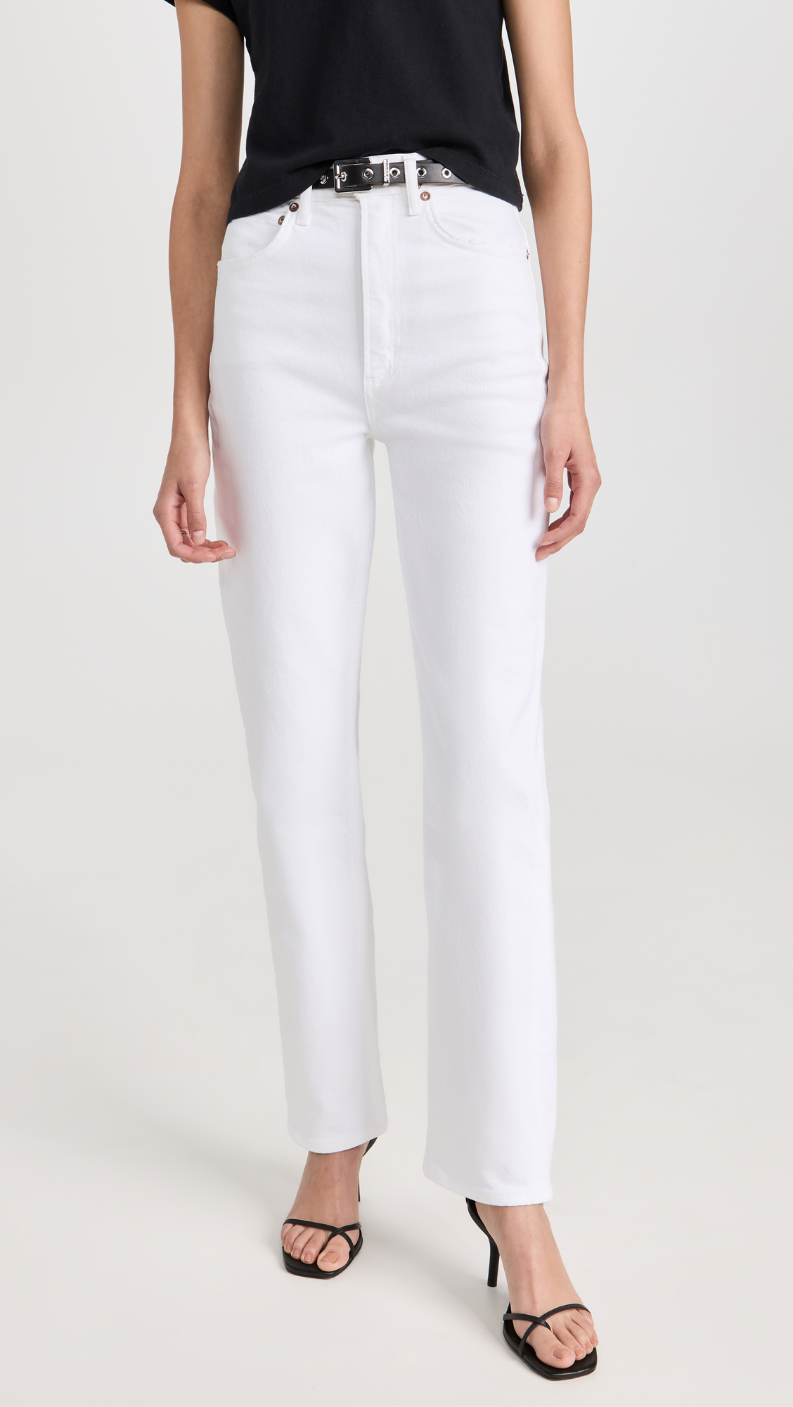 7 All-White Outfits for Women That Are So On-Trend | Who What Wear
