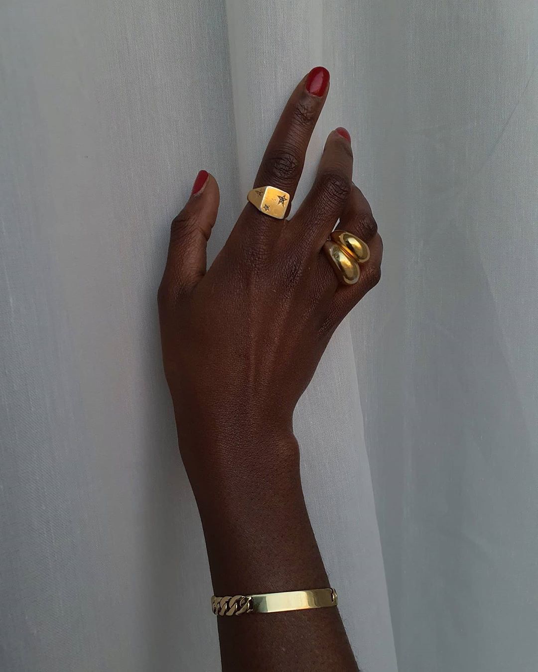 Chunky gold rings
