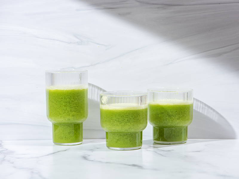 Nutritionists Reveal 8 Health Benefits of Celery Juice