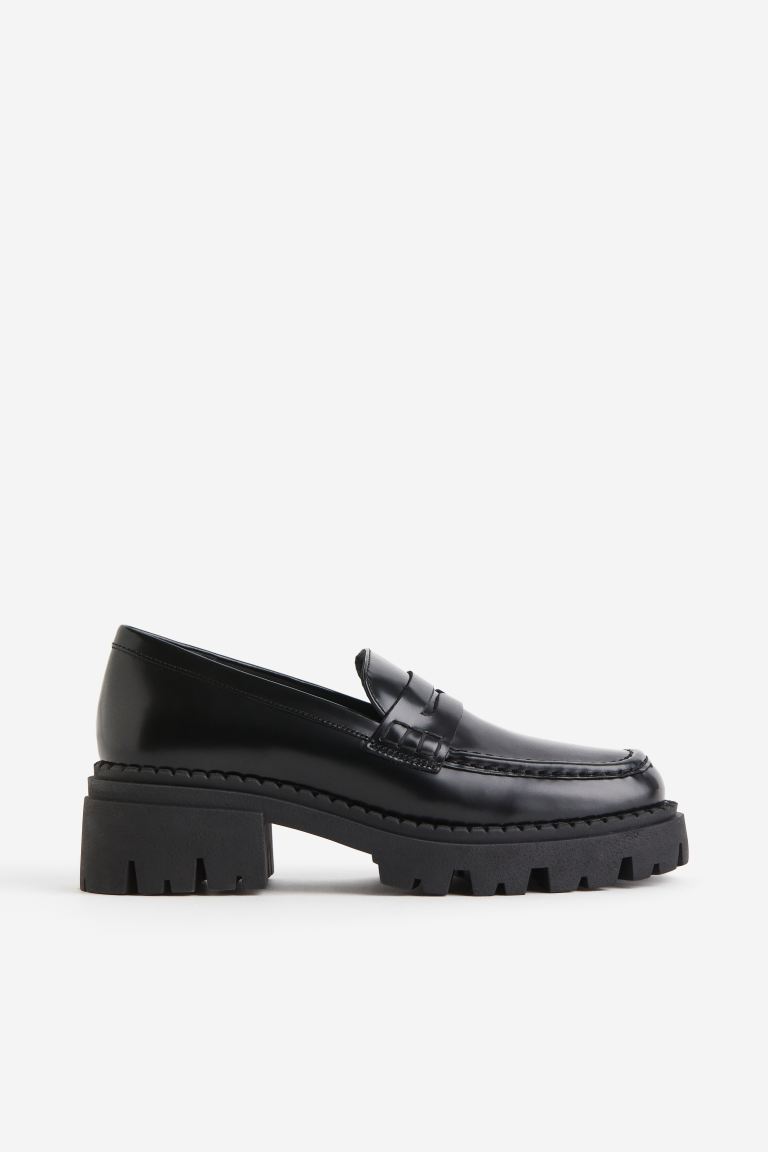 The 18 Best Chunky Loafers That Are So Chic | Who What Wear