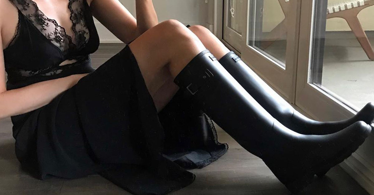 From thongs to Wellies, these controversial trends are dividing fashion editors