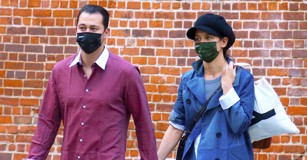 Katie Holmes Wore the Denim Micro-Trend That Deserves Attention
