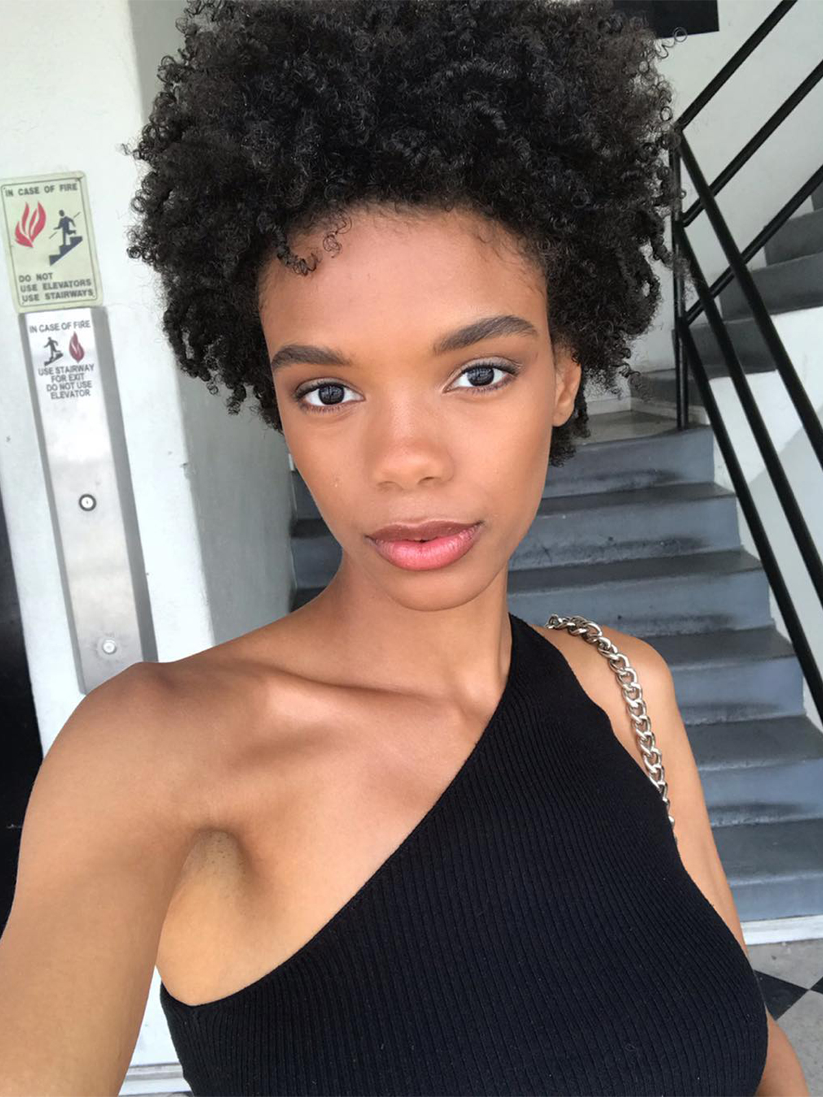 17 Short Natural Hairstyles That Are So Easy to Copy | Who What Wear