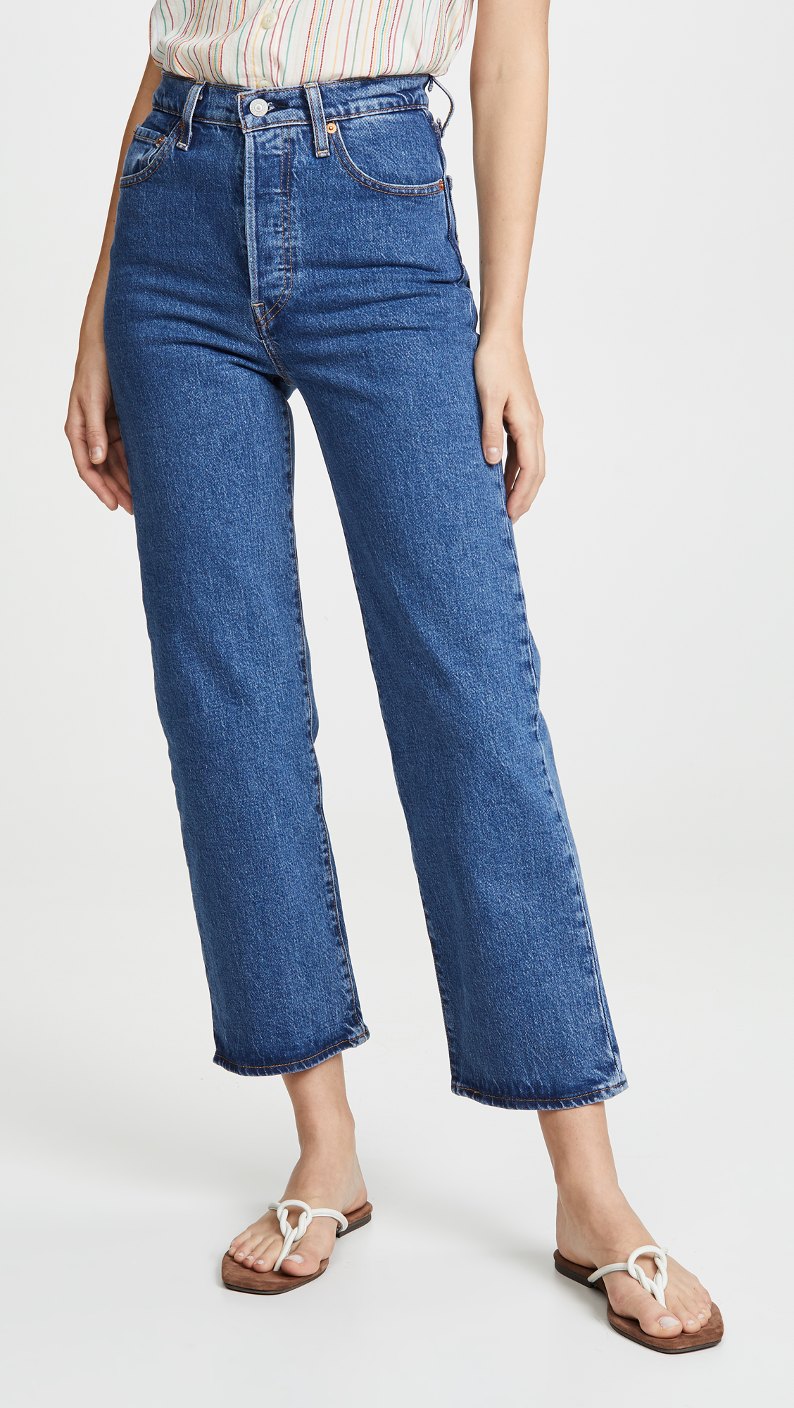 The 5 Most Popular Levi's Jeans for Women | Who What Wear