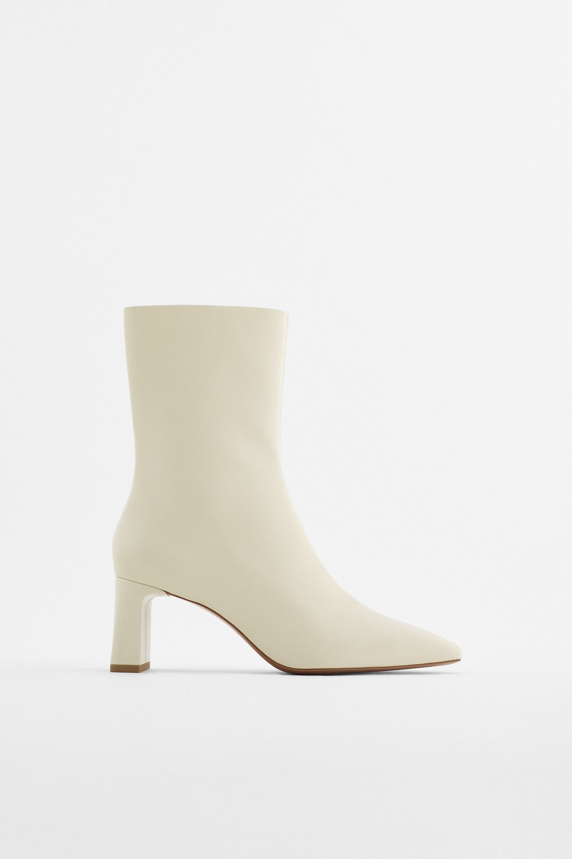 The 30 Best Winter Boots at Zara | Who What Wear