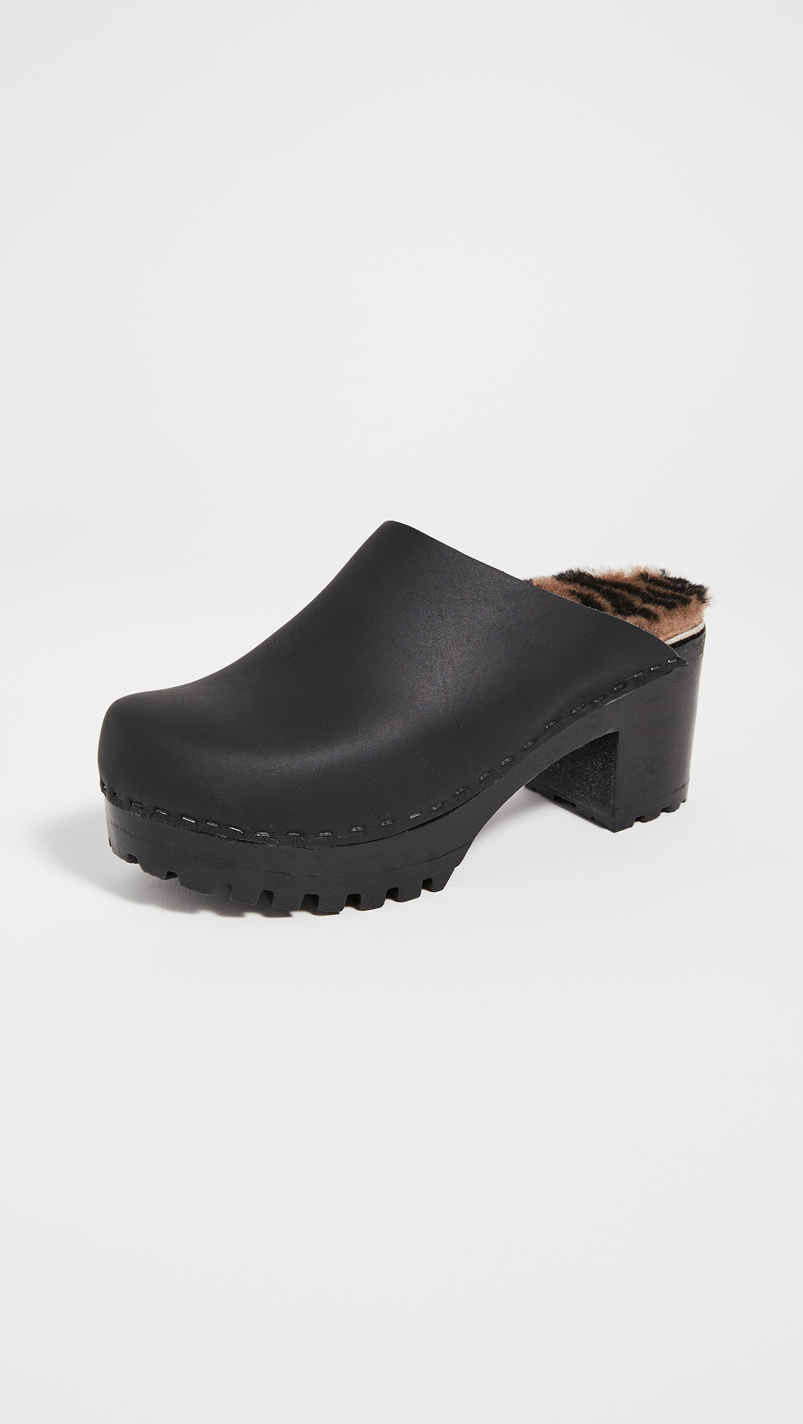 clogs platform shoes