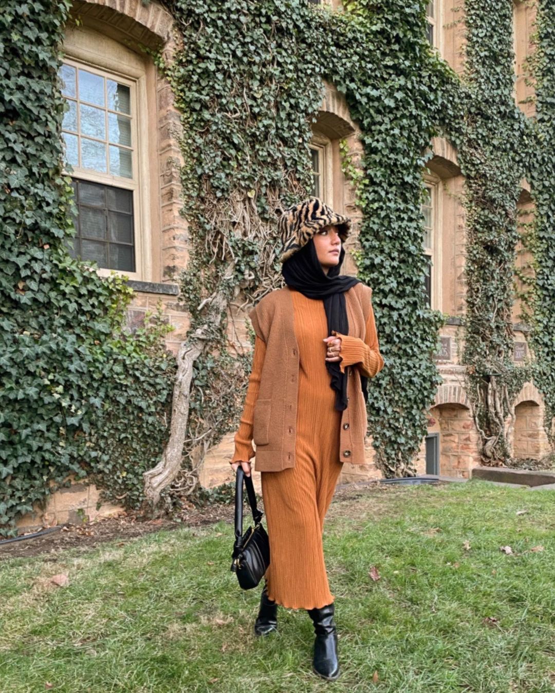 8 Chic Fashion Trends for Modest ...