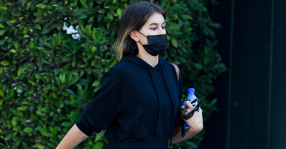 Kaia Gerber Found a New Way to Wear Leggings and Uggs