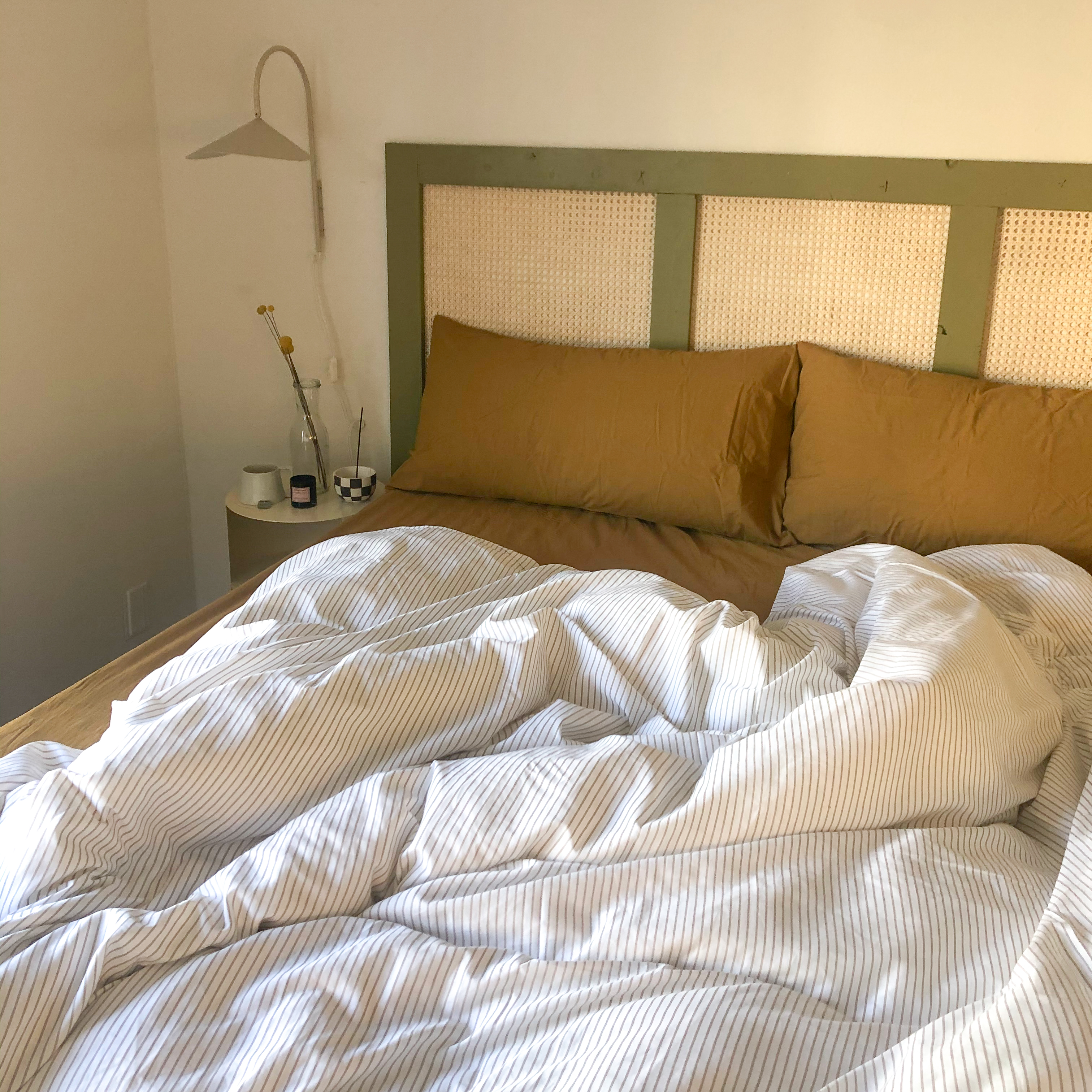 I Just Found 7 Supremely Cozy Bedsheets—And Now I Never Want To Leave My Bed