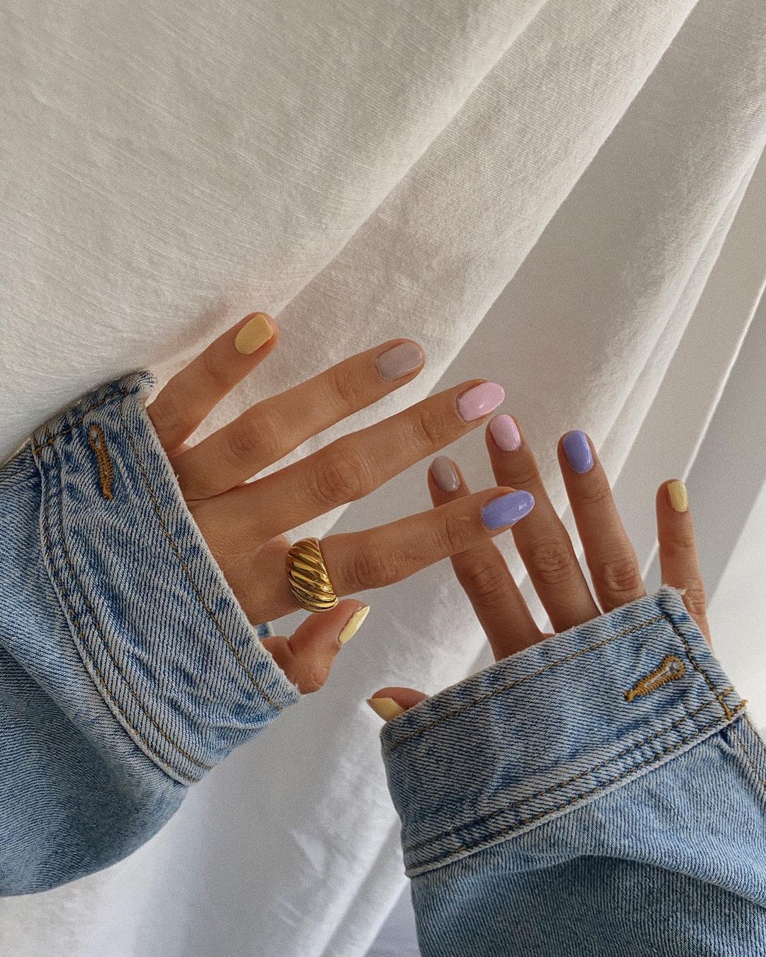 7 Pretty Nail Colours That’ll Put You in Spring-Mode