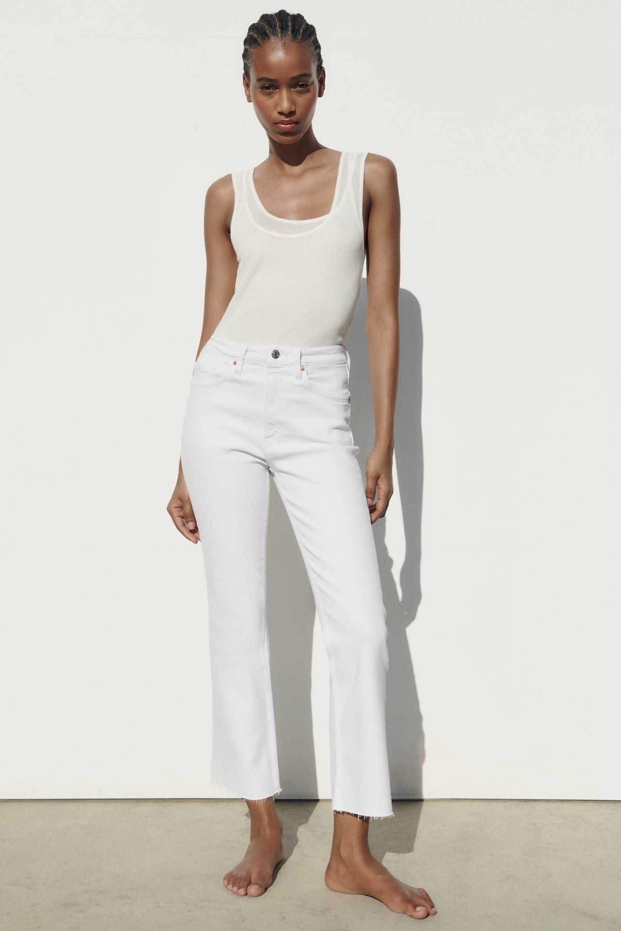The 18 Best Flared Jeans for Petite Girls | Who What Wear