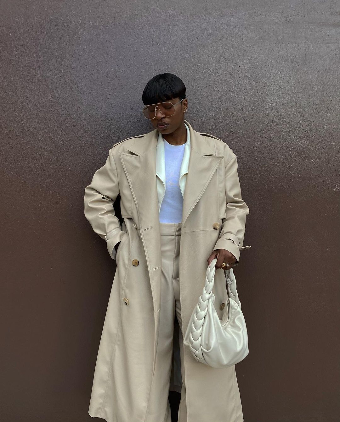 What To Wear With A Trench Coat How, How To Wear White Trench Coat