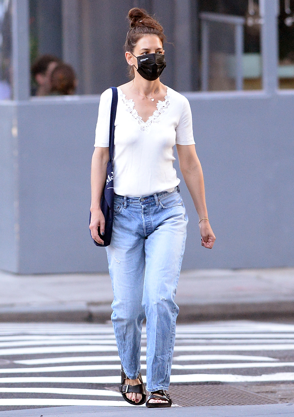 Katie Holmes outfit trends