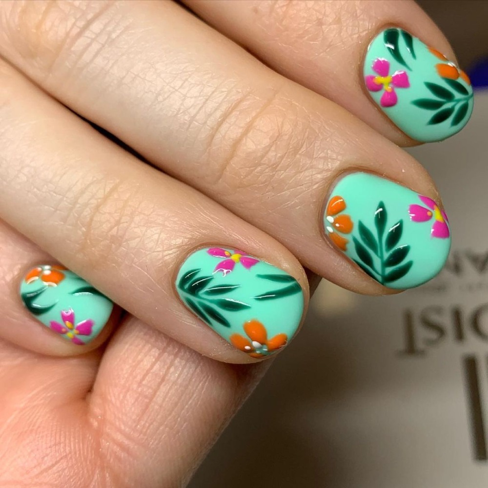 25 Floral Nail Designs That Are On-Trend for 2021 | Who What Wear