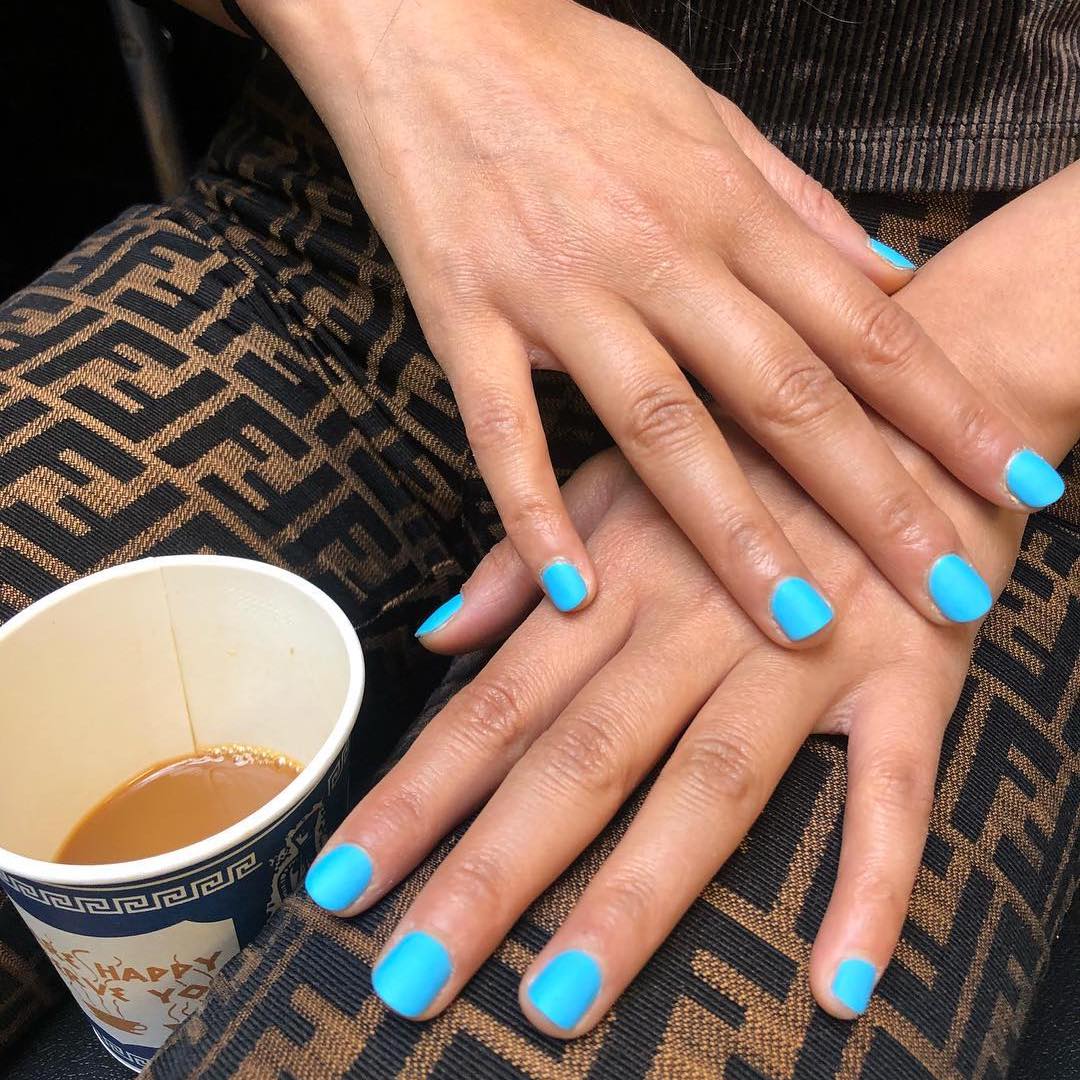 Pastel blue permeable nail polish