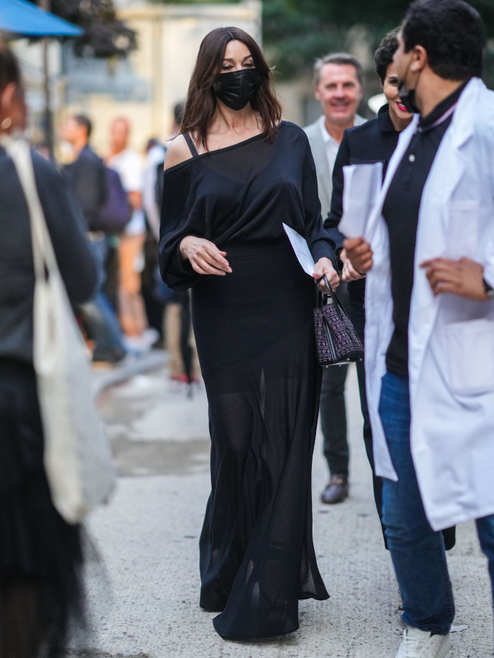 From Anna Wintour to Kendall Jenner: The Best Street Style at Paris Fashion Week