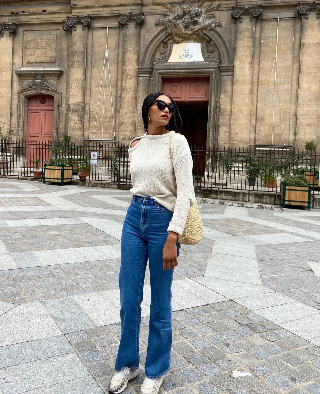 The 5 Best Shoes to Wear With Flare Jeans and Bell Bottoms | Who What Wear