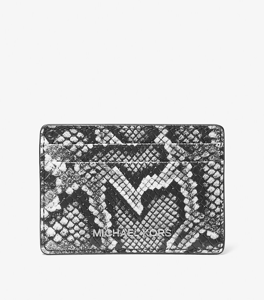 My top 3 designer card holders. These are all classoc and timeless opt, goyard card holder