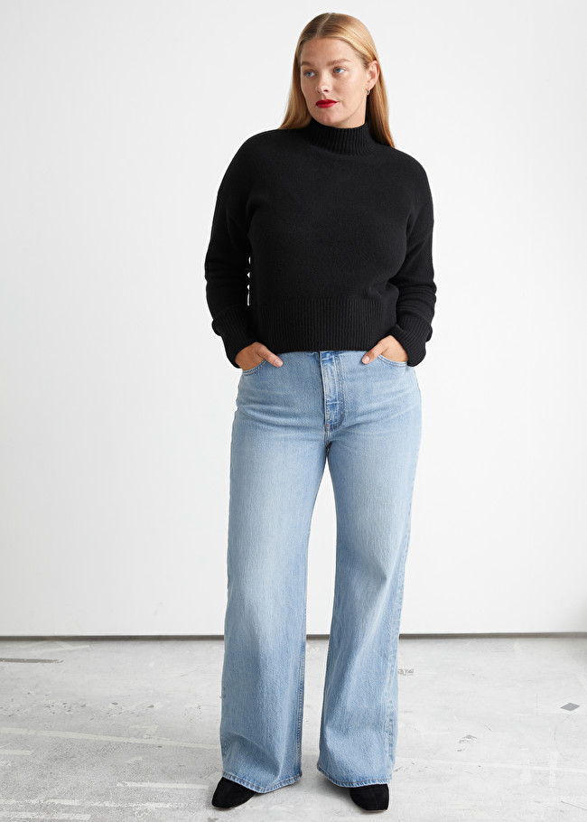 The Weekday Rail Mid-Loose Straight Jeans Are a '90s Classic | Who What ...